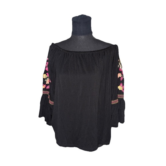 Altar'd State Sweaters - altar'd state Women's Black Off Shoulder Embroidered Sleeve Top,‎ Size Small